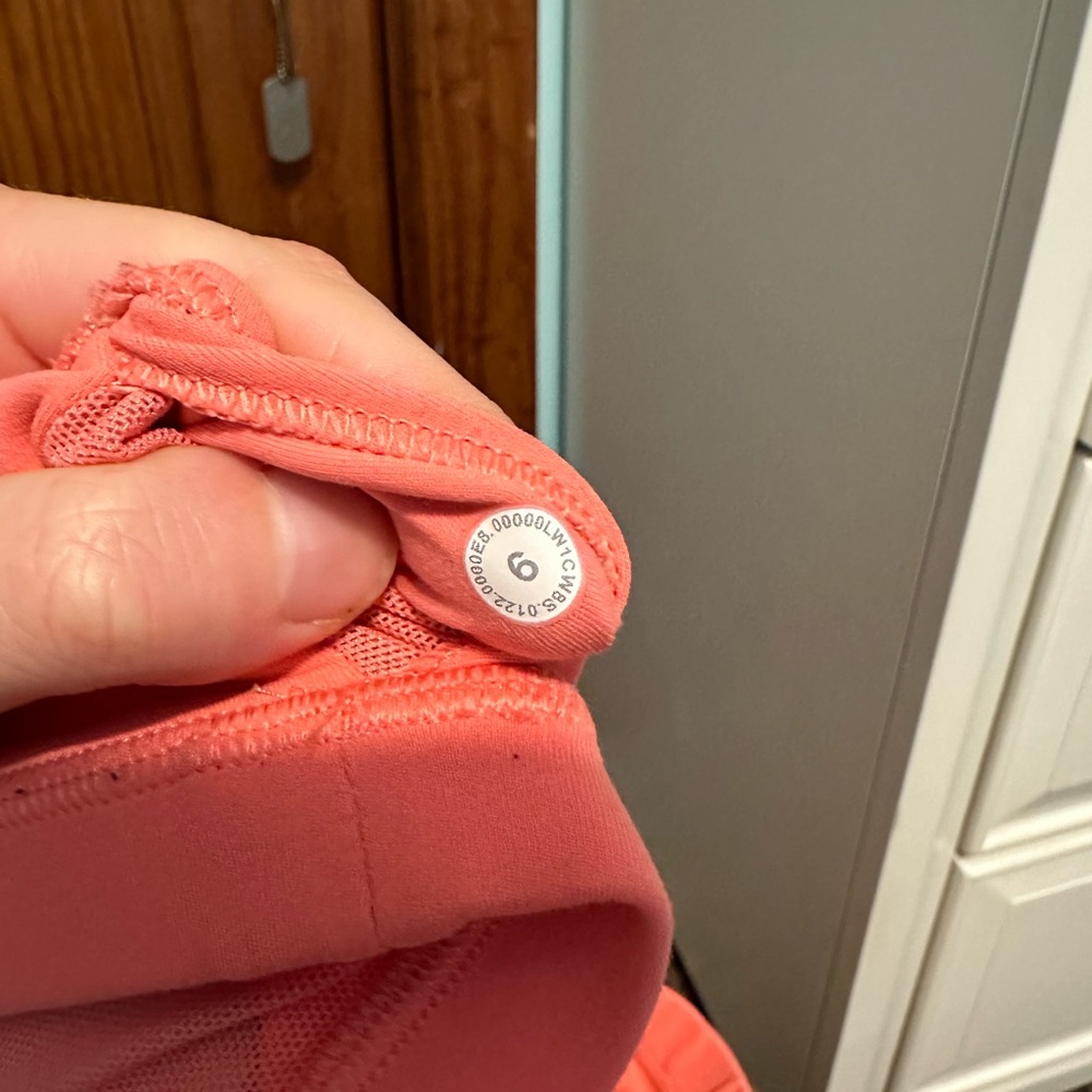 Lululemon Align Tank - Picture 5 of 5